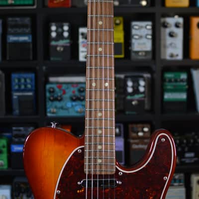 Fender Player Plus Nashville Telecaster with Pau Ferro Fretboard 2023 - Present - Sienna Sunburst image 10