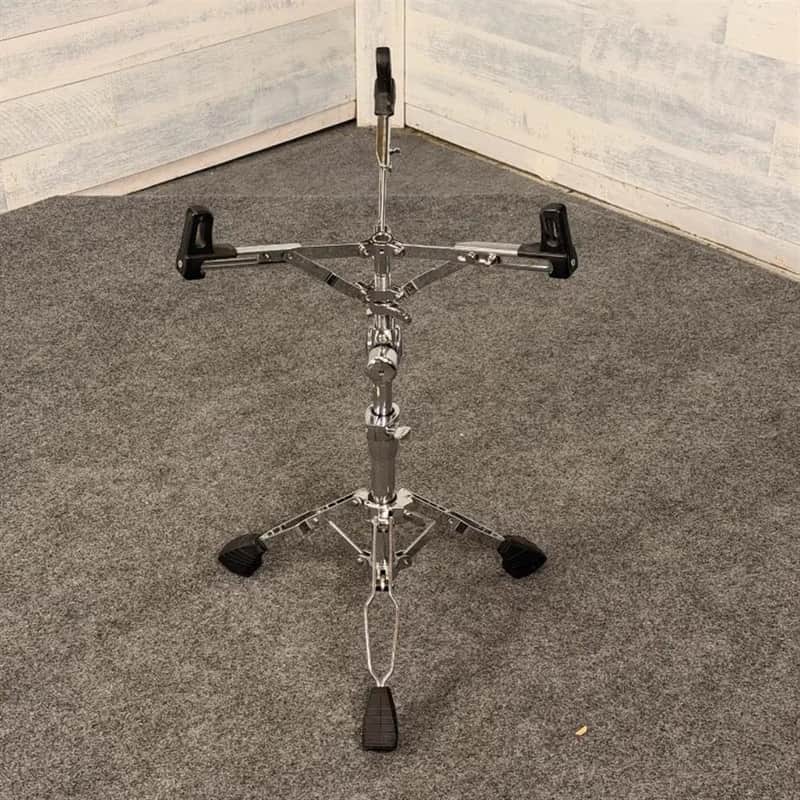 Used Pearl 1030 Snare Drum Stand - Very Good image 1