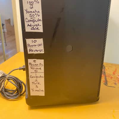 Yamaha DXR8 2-Way 1100-Watt 8" Active Loudspeaker 2010s - Black image 3