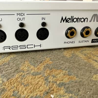 Mellotron Micro 2017 - Present - White image 6