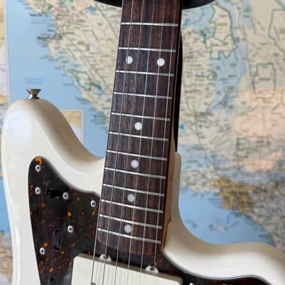 MIJ Japan Fender Jazzmaster Classic 60s Import 2014 w/ hard shell case- Vintage White image 6