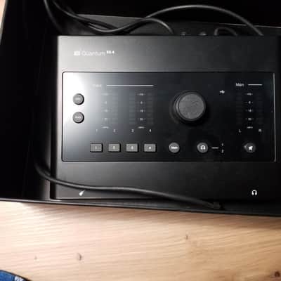 PreSonus Quantum ES4 USB-C Audio Interface 2024 - Present - Black image 3