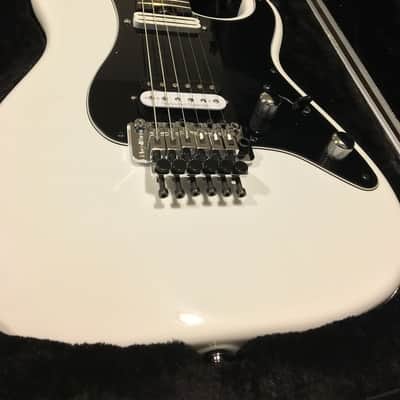 Jackson Custom Shop San Dimas - NAMM Showpiece 2013 Snow White image 3