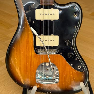 Fender Jazzmaster 1977 - Two Tone Sunburst image 1