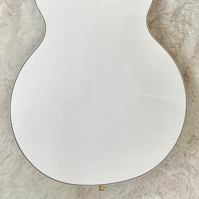 Mint Gretsch G5422TG Electromatic Classic with Bigsby, Gold Hardware, Snowcrest White image 2