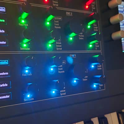 Waldorf Quantum 61-Key Hybrid Synthesizer 2017 - Present - Black image 3