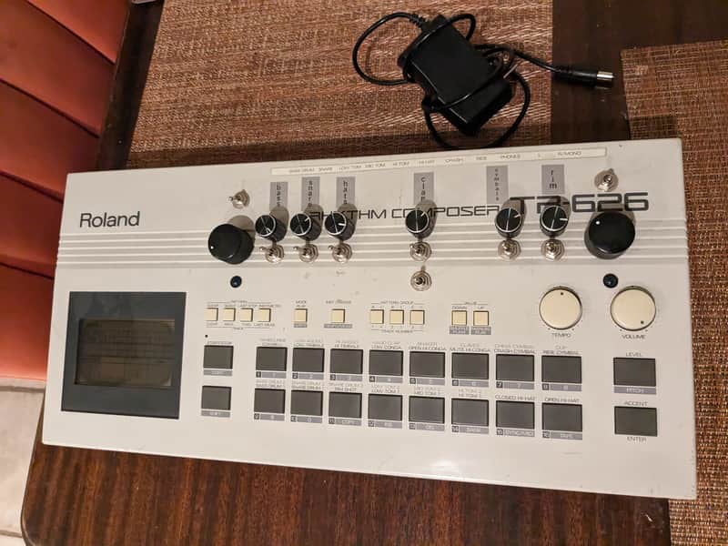 Roland TR-626 Rhythm Composer Drum Machine | Reverb