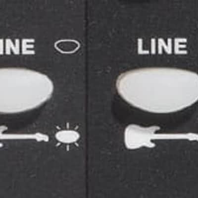 Fender Passport Venue Series 2. Black image 6