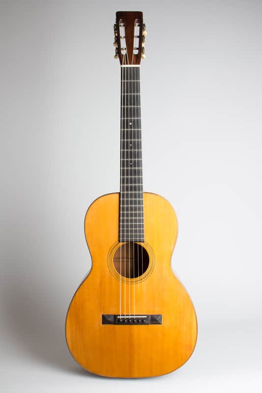 C. F. Martin  0-18 Flat Top Acoustic Guitar (1922), ser. #17319, molded plastic hard shell case. image 1