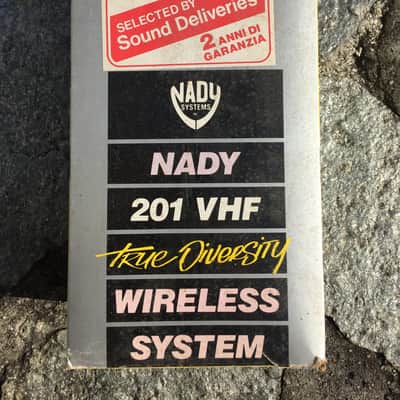 Nady 201 VHF WirelessSystemDiversity Guitar, as new image 2
