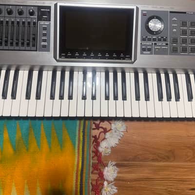 Roland Fantom-G7 76-Key Workstation Keyboard 2008 - 2010 - Silver image 4