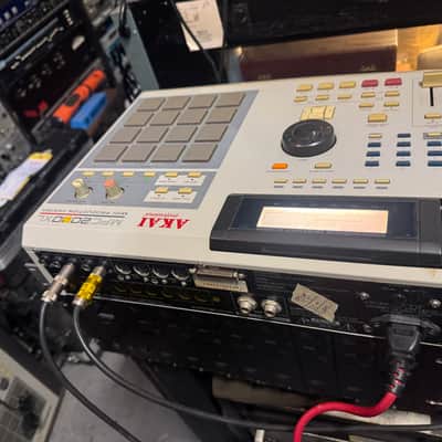 AKAI MPC2000XL MPC 2000 XL 32m 100M zip drive / pads, drum //ARMENS// image 8