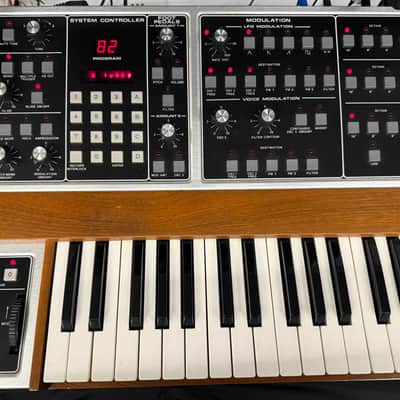 Moog Memorymoog LINTRONICS 1983-1985