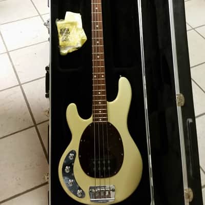 Musicman Stingray 2005 Limited Edition (Lefty) image 1
