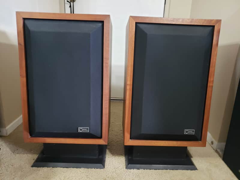 Design Acoustics D-6 1973 - Walnut image 1