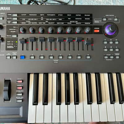 Yamaha Montage 6