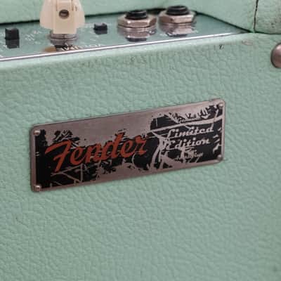 Fender Hot Rod Deluxe FSR Limited Edition 3-Channel 40-Watt 1x12" Guitar Combo Surf Green LOCAL PICK UP image 10