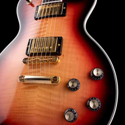 Pre-Owned Gibson Les Paul Supreme - Fireburst With Gig Bag image 6