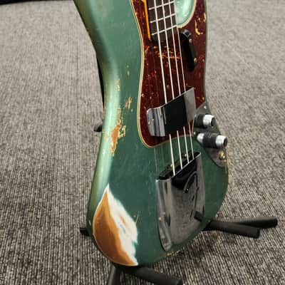 Fender Custom Shop '61 Jazz Bass Heavy Relic 4-String Bass Guitar, Rosewood Fingerboard, Sherwood Metallic image 3