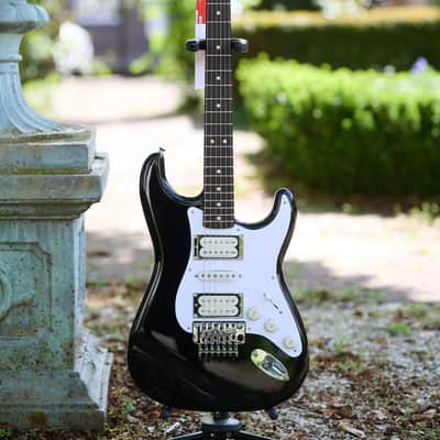 Fender Limited Edition 50th Anniversary Dave Murray Stratocaster - Black image 14
