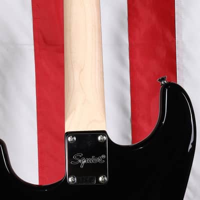 Squier Affinity Stratocaster Pack with Mustang Micro Amp - Black image 7