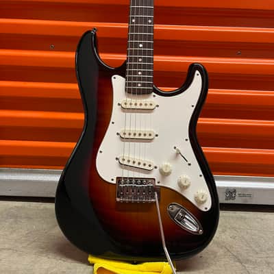 Kramer KS-400 Stratocaster Sunburst w/ Gator Case image 2