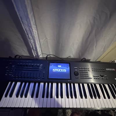 Korg Kronos x 61 keys image 5