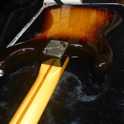 Fender " Dan Smith " 2 Knob SSS Stratocaster w/Case 1983 - Tobacco Burst image 19