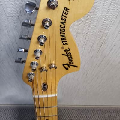 Fender Pawn Shop '70s Stratocaster Deluxe 2013 - 2014 - Vintage White image 7