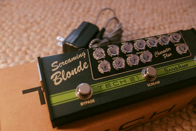 Tech 21 SansAmp Character Plus Series Screaming Blonde image 1