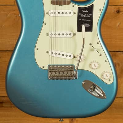 Fender Limited Edition Vintera II Road Worn '60s Stratocaster - Rosewood - Lake Placid Blue image 1
