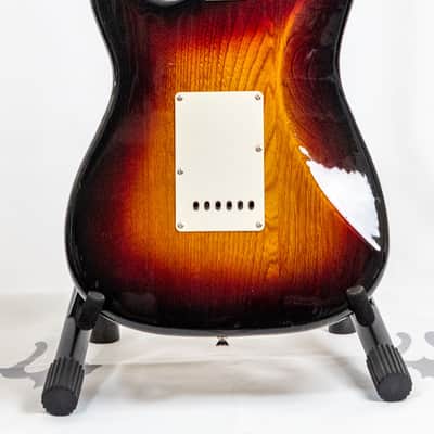 Daion Performer Series 500YB - Yellow Sunburst - Stratocaster image 7
