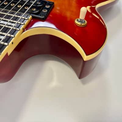 Yamaha SG1000S Cherry Sunburst 1985 image 10