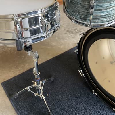 Ludwig Deluxe Club Date Drums 1963 - Blue Oyster Pearl image 1