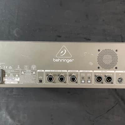 Behringer S32 image 3