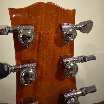 Gibson Les Paul Classic Custom Electric Guitar image 13