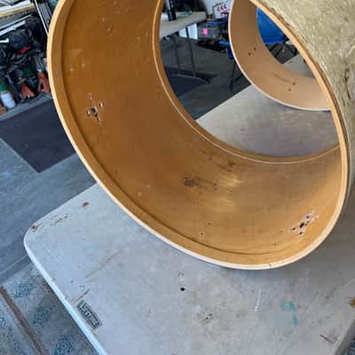 Camco Bass drum shell 24x15 rare 60s-70s - White marine pearl image 3