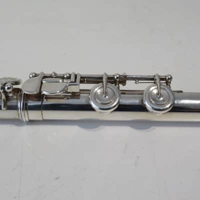 Yamaha YFL-581 Open Hole In-Line G, Solid Silver Flute image 12