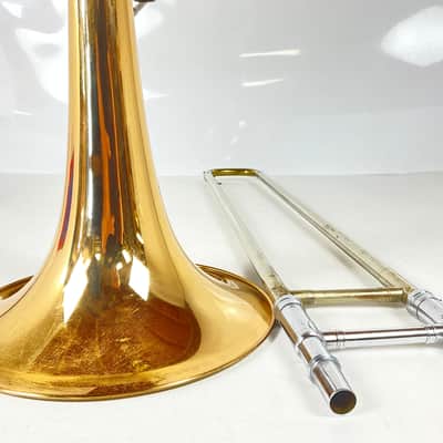 Used Holton TR-181 Bb/F/Gb/D Independent Bass Trombone (SN: 635070) image 2