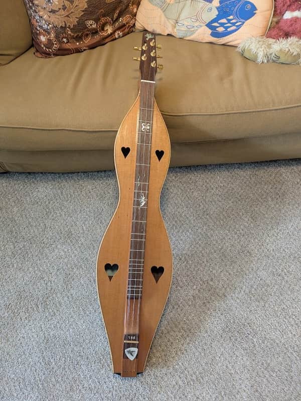 Blue Lion Baritone Custom Dulcimer w LR Baggs Pickup