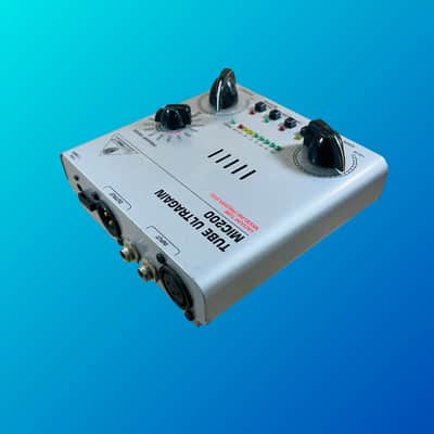 Behringer Tube Ultragain MIC200 Vacuum Tube Modeling Preamplifier image 3
