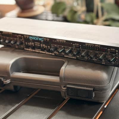 Phonic PCL 3200 Dual Channel Compressor Limiter Gate image 2
