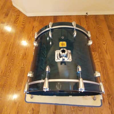 Yamaha Oak custom made in Japan 18 x 22 inch bass drum uzukiri emerald lacquer outstanding! image 3