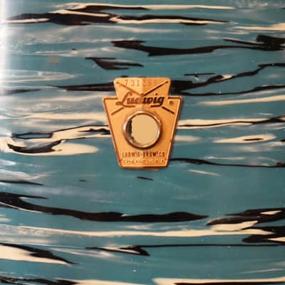 Vintage 1960s Ludwig USA 13" Maple Tom w/ Rings - Bowling Ball Blue Oyster Pearl | 9x13" image 8