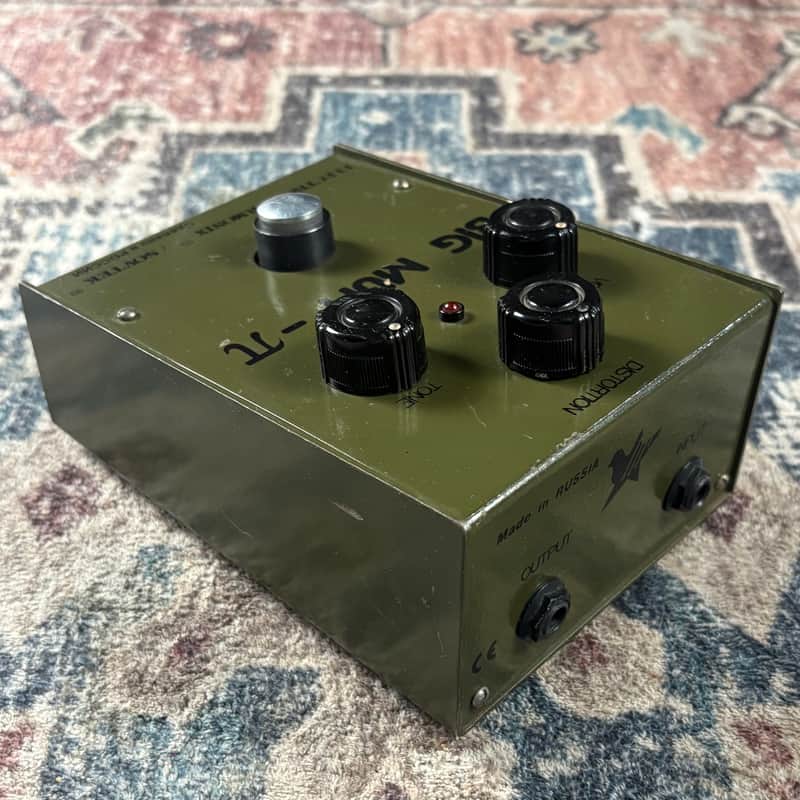 1990s Electro-Harmonix Sovtek Big Muff Pi Vintage Bubble Font