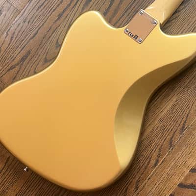 RARE! 2017 Fender American Vintage “Thin Skin” ‘65 Jazzmaster - Aztec Gold w/ OHSC image 14