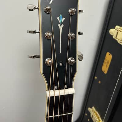 Fender Paramount PR-180E Resonator w/Electronics - Aged Cognac Burst Bild 3
