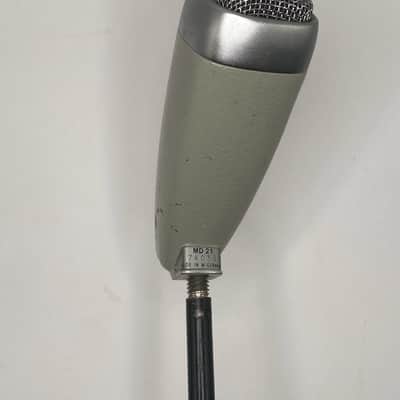 Sennheiser MD21 Dynamic Microphone image 7