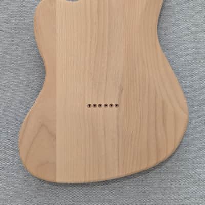 Four Winds ALDER OFFSET Hardtail Guitar Body *USA Made*Pickguard*Wiring Harness*Fits Strat Neck image 6