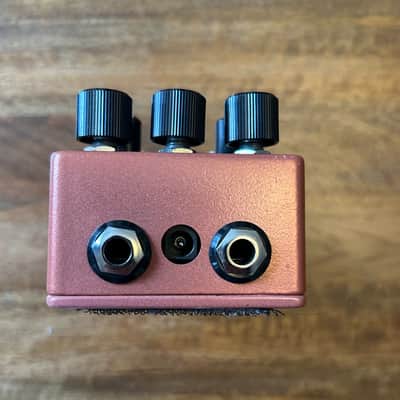 Walrus Audio Monument Harmonic Tap Tremolo V2 Limited Edition - Craftsman Series 2022 - Light Tan Leather image 3